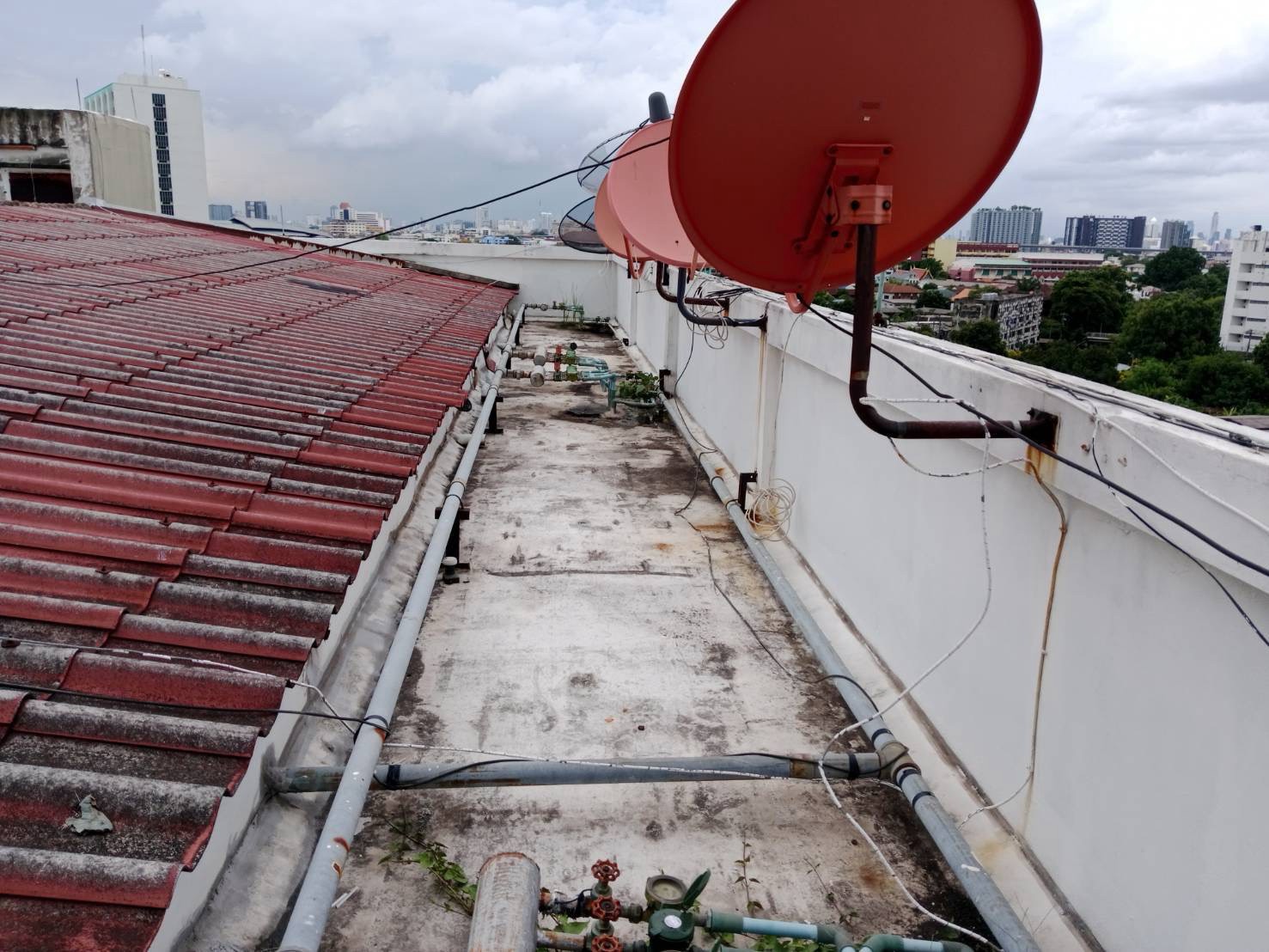 ภาพผลงานกันซึมดาดฟ้าและผนัง โดย Top Roof Service