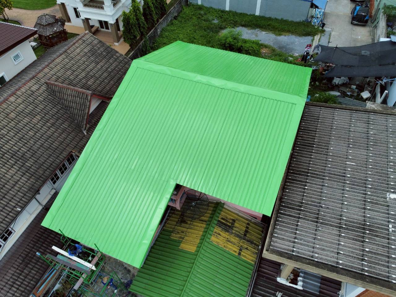 ภาพผลงานเปลี่ยนหลังคาใหม่ โดย Top Roof Service