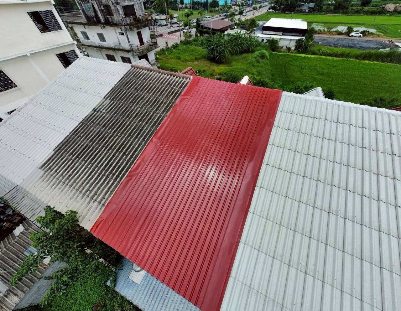ภาพผลงานเปลี่ยนหลังคาใหม่ โดย Top Roof Service